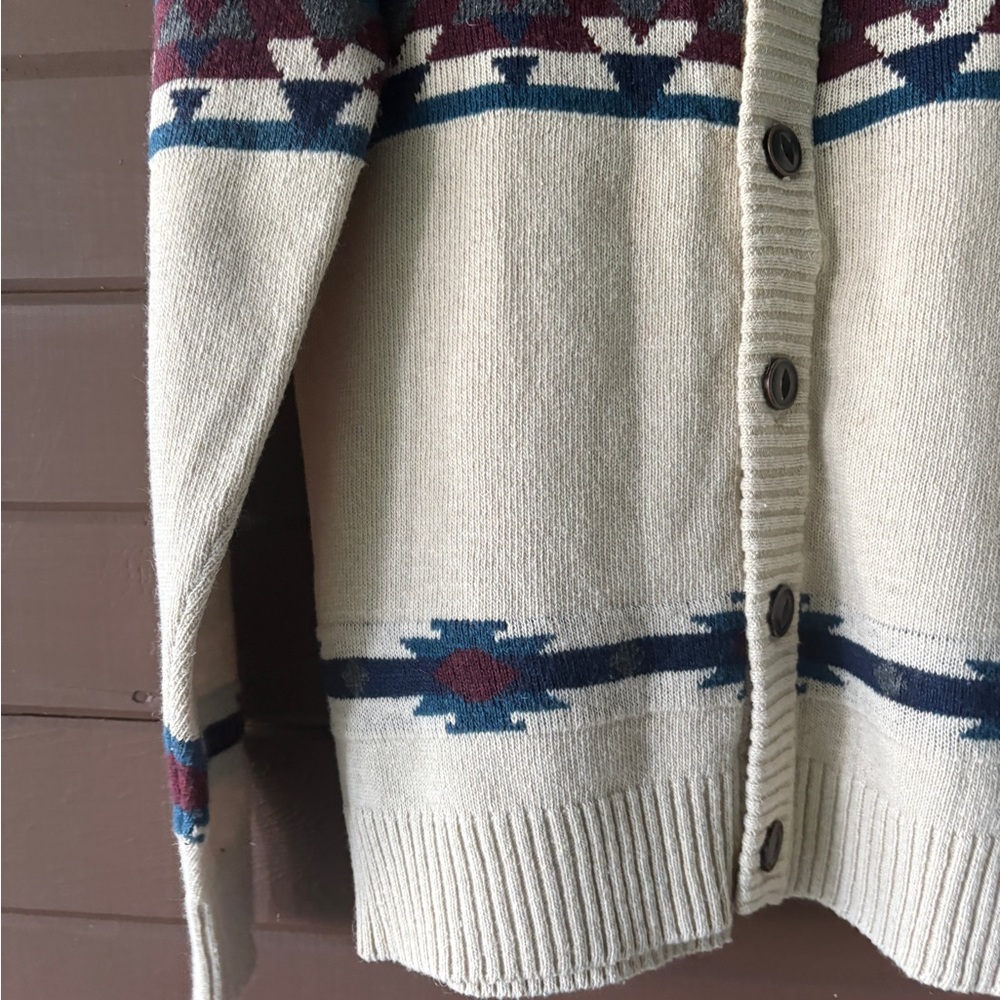 Beige Cardigan with Navy and Burgundy Patterns Sz XL - Picture 5 of 8